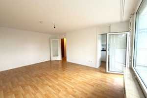 Großzügiges gut geschnittenes Apartment mit Balkon in grüner und ruhiger Lage in der Parkstadt Solln – München – Vorschaubild 4