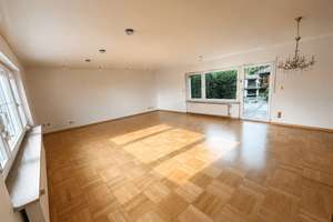 Einfamilienhaus mit großem Garten am Weinberg in unverbaubarer Aussichtslage – Die vollständige Adresse der Immobilie erhältst du vom Anbieter., 70378 Steinhaldenfeld, Stuttgart – Vorschaubild 4