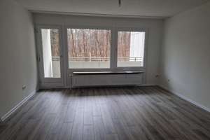 Renovierte 2-Zimmer-Wohnung in Köln Ostheim! – Gernsheimer Straße 8, 51107 Ostheim, Köln – Vorschaubild 1
