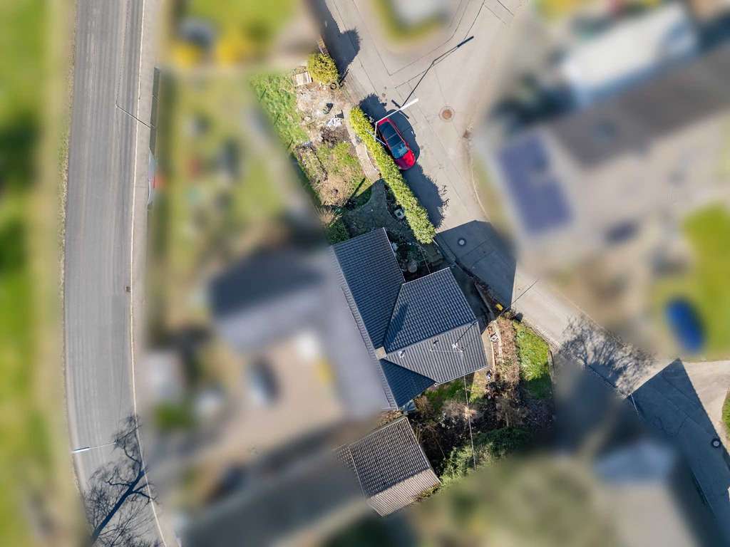 Immobilie in Wiehl - Wiehl-Dahl: Gemütliche Doppelhaushälfte mit Scheune - Bild 2