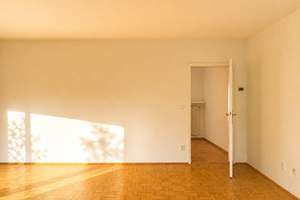     Münchner Familienjuwel mit Ausbaupotenzial in Bestlage Pasing (privat) – Die vollständige Adresse der Immobilie erhältst du vom Anbieter., 81243 Pasing, München – Vorschaubild 4