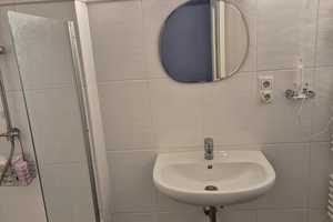 Helle Dachgeschosswohnung mit 110 qm Terrasse in Alt-Bogenhausen – Höchlstraße 3, 81675 München – Vorschaubild 11