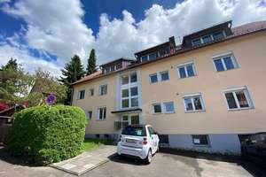 ++ S-Untertürkheim: Schöne 3-Zi.-DG-Wohnung + TL-Bad + Keller + gute Lage ++ – Die vollständige Adresse der Immobilie erhältst du vom Anbieter., 70327 Untertürkheim (Ortsteil), Stuttgart – Vorschaubild 11