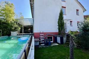 Großzügige und helle Doppelhaushälfte mit PKW-Stellplatz und Pool in Gaiberg – Die vollständige Adresse der Immobilie erhältst du vom Anbieter., 69251 Gaiberg – Vorschaubild 3