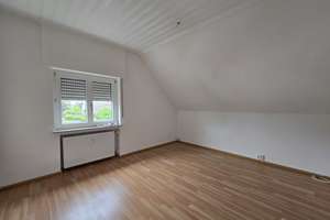 3-4 Zimmer DG-Wohnung mit exklusiven neuem Bad – Die vollständige Adresse der Immobilie erhältst du vom Anbieter., 64839 Münster – Vorschaubild 5