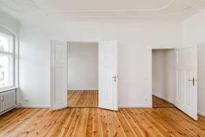 Vermietete 3-Zimmer-Wohnung mit Wohnküche und Balkon in Charlottenburg