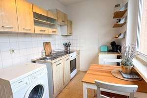Helle, Bezugsfreie 2-Zimmer Wohnung, 2.OG in Prenzlauer Berg – Storkower Straße 88, 10409 Prenzlauer Berg, Berlin – Vorschaubild 8