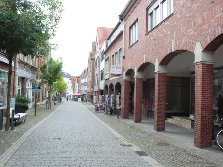 Einkaufsstraße