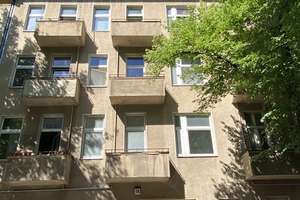 Ihr neues Zuhause in Britz: 2-Zimmer-Altbauwohnung mit Balkon und Dielen – Walkenrieder Straße 18, 12347 Britz, Berlin – Vorschaubild 16