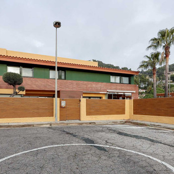 Villa in Cala Sant Francesc mit Pool
