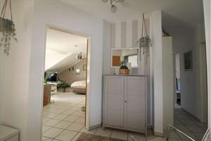 * DYKLAGE  - Charmante 3 Zimmer Eigentumswohnung im Dachgeschoss, KR-Michelsdyk – Die vollständige Adresse der Immobilie erhältst du vom Anbieter., 47803 Inrath/Kliedbruch, Krefeld – Vorschaubild 5