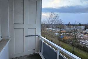 Jetzt einziehen und 3 Kaltmieten sparen: 3-RWE in Ost II! – Unnaer Straße 66, 4720 Döbeln – Vorschaubild 3