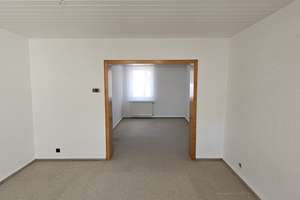Doppelhaushälfte mit Garage und Garten in ruhiger Wohngegend – Die vollständige Adresse der Immobilie erhältst du vom Anbieter., 45326 Altenessen-Süd, Essen – Vorschaubild 2
