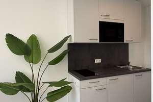Modernes möbliertes City-Apartment in Frankfurt-Niederrad – Lyoner Straße 11, 60528 Niederrad, Frankfurt am Main – Vorschaubild 2