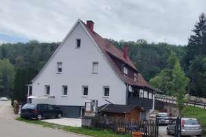 Finanzieren Sie Ihr Eigenheim - 2 zusätzlich vermietete Wohnungen - 3-Familienhaus in Ilshofen – Die vollständige Adresse der Immobilie erhältst du vom Anbieter., 74532 Ilshofen – Vorschaubild 2