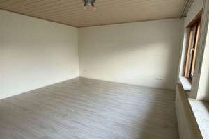 Großzügige lichtdurchflutete 2,5-Zimmer-Maisonette-Wohnung mit sonniger Dachterrasse – Die vollständige Adresse der Immobilie erhältst du vom Anbieter., 91056 Frauenaurach, Erlangen – Vorschaubild 6