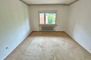 Bezugsfreies Reihenendhaus mit Garten und vermieteter Garage in Oldenburg-Bürgerfelde – Die vollständige Adresse der Immobilie erhältst du vom Anbieter., 26127 Bürgerfelde, Oldenburg (Oldenburg) – Vorschaubild 3