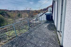 Queidersbach - Geräumiger Gebäudekomplex bestehend aus zwei Einfamilienhäusern  – Die vollständige Adresse der Immobilie erhältst du vom Anbieter., 66851 Queidersbach – Vorschaubild 24