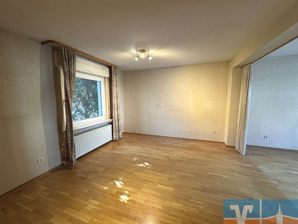 Immobilie in Menden - Menden-Mitte: Altbau-Stadtvilla mit großem Potenzial in gefragter Lage! - Bild 3