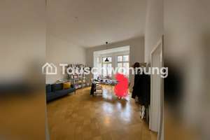 Tauschwohnung: Wunderschöne 2-Zimmer Altbauwohnung gegen 3 Zimmer Wohnung