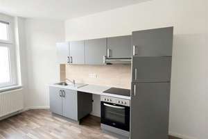 Ganz oben zuhause – Helle 2-Zimmer-Wohnung mit Weitblick und modernem Wohnkomfort
