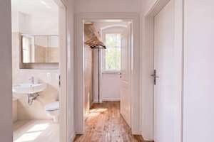 Exklusiv sanierte Villa-Altbauwohnung - 4 Zimmer mit Balkon, EBK und 2 Stellplätzen – Leon Pohle Str. 1, 1219 Seevorstadt-Ost/Großer Garten, Dresden – Vorschaubild 7