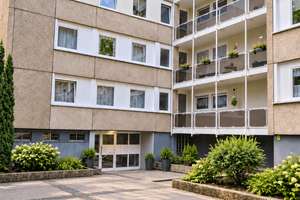 Wohnen in Hombruch – gepflegte 3,5-Zimmer-Wohnung mit Balkon und Aufzug – 44225 Brünninghausen, Dortmund – Vorschaubild 1