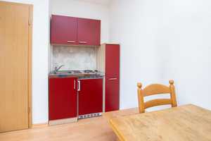 +++ Monteurwohnung mit Einbauküche und PKW-Stellplatz in 09113 Chemnitz +++ – Fritz-Matschke-Str. 22, 9113 Schloßchemnitz, Chemnitz – Vorschaubild 5