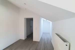 Großzügige 3,5 Zimmer DG Wohnung in zentraler Lage – Emanuel-Geibel-Str. 22, 65185 Mitte, Wiesbaden – Vorschaubild 8