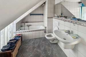 Gemütliche Maisonettewohnung mit Waldblick in Osnabrück-Hellern – Die vollständige Adresse der Immobilie erhältst du vom Anbieter., 49078 Hellern, Osnabrück – Vorschaubild 4
