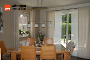 Sonniges und ruhiges Familienidyll – EFH mit herrlichem Garten, Doppelgarage & PV-Anlage in Aholfing – Die vollständige Adresse der Immobilie erhältst du vom Anbieter., 94345 Aholfing – Vorschaubild 17