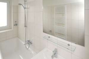 VAHRENWALD | moderne 4-Zimmer-Wohnung mit Balkon mit gutem ÖPNV-Anschluss – Nollendorfstr.  14A, 30163 Vahrenwald, Hannover – Vorschaubild 4