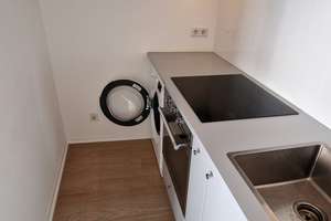 Helles, modernes Single-Apartment mit EBK und Aufzug – Friedrichstraße 35, 40217 Unterbilk, Düsseldorf – Vorschaubild 4