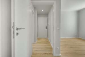 Hochwertig sanierte Wohnung mit Einbauküche! – Prinz-Ferdinand-Straße 100, 47798 Stadtmitte, Krefeld – Vorschaubild 4