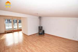 *Gemütliches Reihenmittelhaus mit Garten, Dachterrasse und Kamin in Chemnitz-Borna*