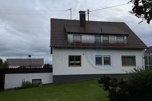 Großzügiges Zweifamilienhaus mit 712 m² Grundstück in beliebter Lage – Die vollständige Adresse der Immobilie erhältst du vom Anbieter., 78579 Neuhausen ob Eck – Vorschaubild 4