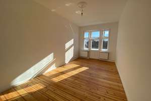  Teilgewerbliche Nutzung! 2-Zimmer Altbau Wohnung in Prenzlauer Berg! – Schönfließer Straße 15, 10439 Prenzlauer Berg, Berlin – Vorschaubild 1
