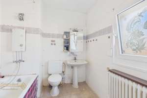Bremen - Huchting • Reihenendhaus mit 5 Zimmern, großem Garten, Garage & zusätzlichem Baugrundstück – Die vollständige Adresse der Immobilie erhältst du vom Anbieter., 28259 Mittelshuchting, Bremen – Vorschaubild 12