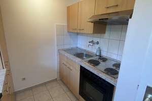 Ideal für Studenten & Pendler (m/w/d). Appartement 34m² mit Küche inkl. EBK und modernem Wannenbad. – Nathrather Straße xx, 42327 Vohwinkel, Wuppertal – Vorschaubild 8