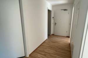 Wunderschöne 3 Zi-Whg München / Gräfelfing, Blick ins Grüne,  Küche (Miele) – Maria-Arndts-Str. 27, 81249 Aubing-Süd, München – Vorschaubild 10