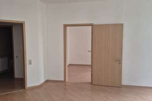 +++ Rollstuhlgerechte 2-Raumwohnung in Genthin +++ – Forststraße 2e, 39307 Genthin – Vorschaubild 2