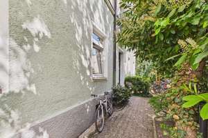 Absolute Rarität I Dachgeschossjuwel mit Terrasse & Blick auf St. Ursula in Bestlage von Schwabing – Die vollständige Adresse der Immobilie erhältst du vom Anbieter., 80803 Münchner Freiheit, München – Vorschaubild 21