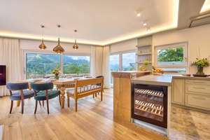 Exklusive Landhaus-Villa mit atemberaubendem Panoramablick – Erstbezug – Die vollständige Adresse der Immobilie erhältst du vom Anbieter., 82467 Garmisch-Partenkirchen – Vorschaubild 11