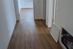 3-Zimmer-Wohnung mit großer Terrasse und Garten zu vermieten – Rudolf-Vogt-Straße 6a, 93053 Galgenberg, Regensburg – Vorschaubild 4