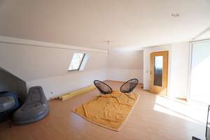 Sofort bezugsfrei ! provisionsfrei ! Sonniges Dachgeschoss im Gartenhaus mit 2 Terrassen+EBK – Die vollständige Adresse der Immobilie erhältst du vom Anbieter., 4275 Südvorstadt, Leipzig – Vorschaubild 11