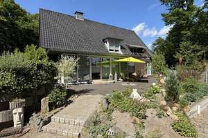 Ein Zuhause der Extraklasse – Ihr Traum von modernem Wohnen – Die vollständige Adresse der Immobilie erhältst du vom Anbieter., 33803 Steinhagen – Vorschaubild 1