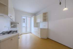 Charmante 3-Zimmer-Wohnung mit zwei Balkonen und Gestaltungspotenzial in Neuhausen – Die vollständige Adresse der Immobilie erhältst du vom Anbieter., 80636 Sankt Vinzenz, München – Vorschaubild 10