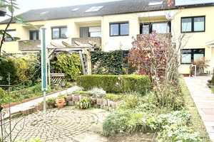 PLATZWUNDER I Reihenhaus mit 4 Schlafzimmer I  Keller I Garage – Otto-Hahn-Str. 3, 37688 Höxter (Kreis) – Vorschaubild 3