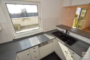 Derendorf: Großzügige 2-Raum Wohnung mit großer Dachterrasse und Einbauküche – Glockenstr. *, 40476 Derendorf, Düsseldorf – Vorschaubild 11