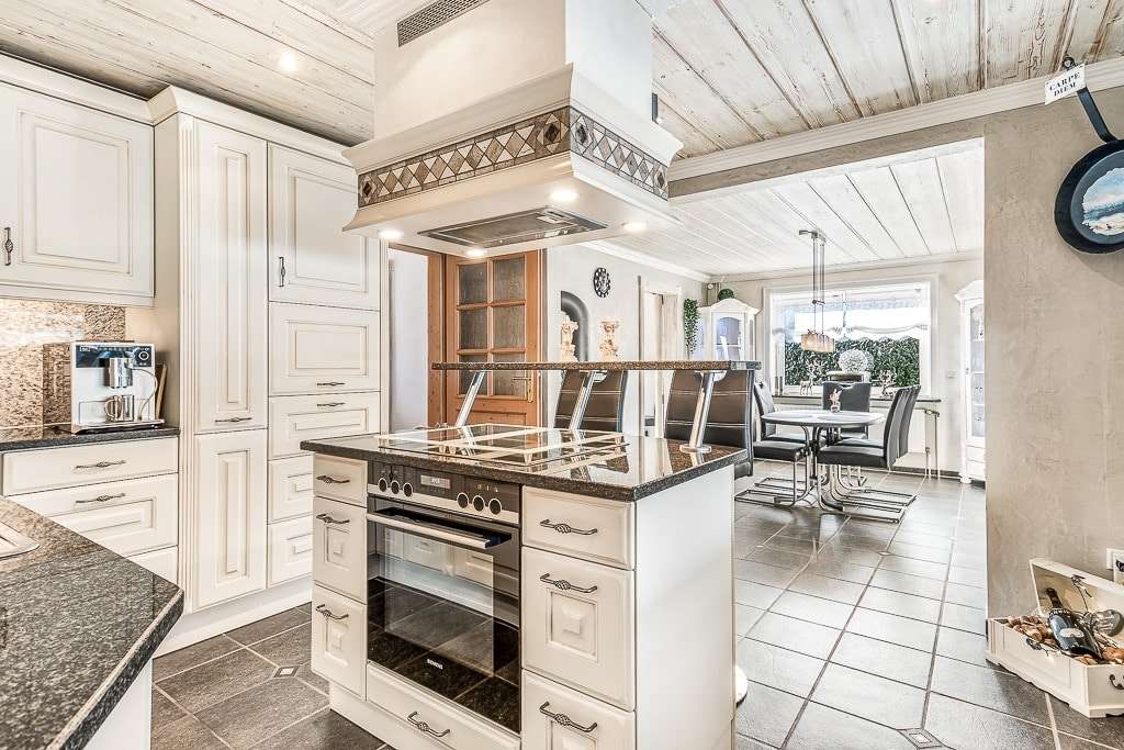 Immobilie in Braderup - Saniertes Einfamilienhaus mit viel Platz für Hobby und Freizeit - Bild 8